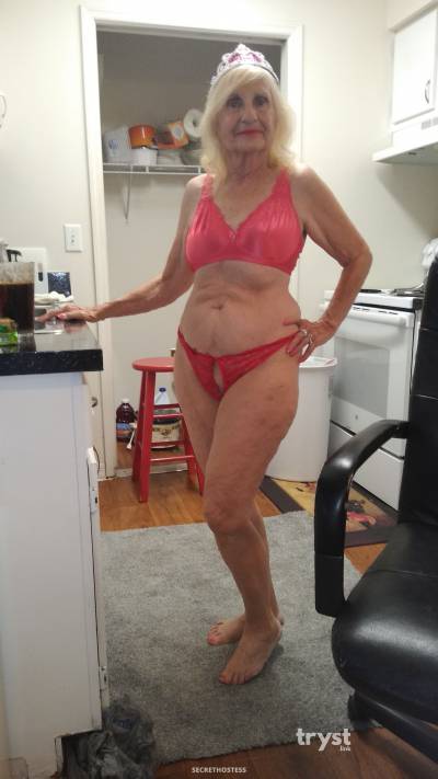 40Yrs Old Escort Size 8 161CM Tall Tampa FL Image - 1