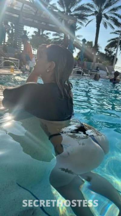 24 year old Cuban Escort in Tampa FL cubanita sexy