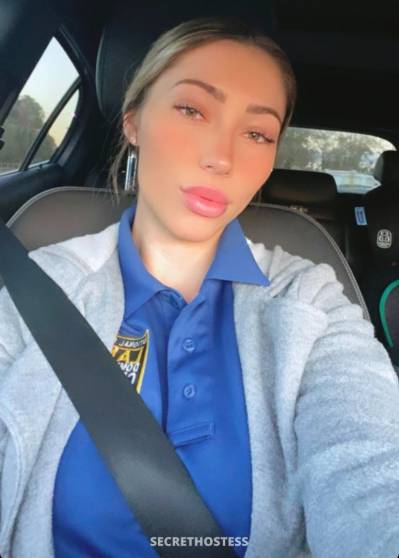 33 year old Escort in Louisville KY Dinner ? night out, bills on me...?am not a prostitute