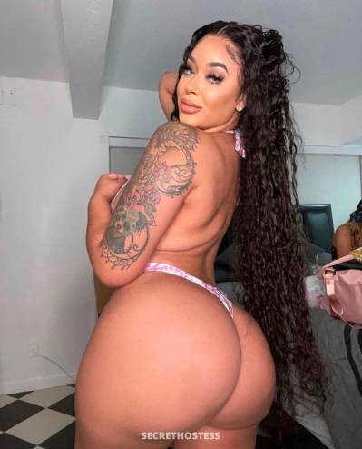 25 year old Hispanic Escort in Alexandria LA Available 24/7??hit me up let’s have fun