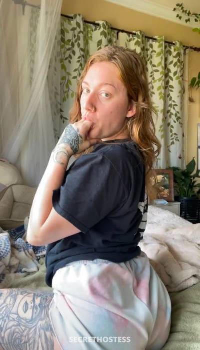 22 year old Escort in Louisville KY HMU IFYOU DOWN FOR FUN AND MEETUP Text ONxxxx-xxx-xxx HMU 