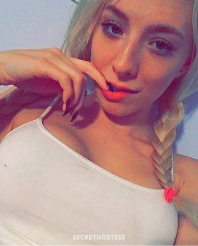 26 year old Escort in Louisville KY HMU on snapchat @Meganwhitefe ???? hmu on numberxxxx-xxx-xxx