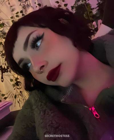 26 year old Asian Escort in Louisville KY Gothic princess avail to offer quality escort services, gf 