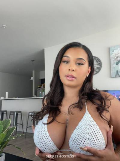 27 year old Escort in Des Moines IA ????Available for escort services