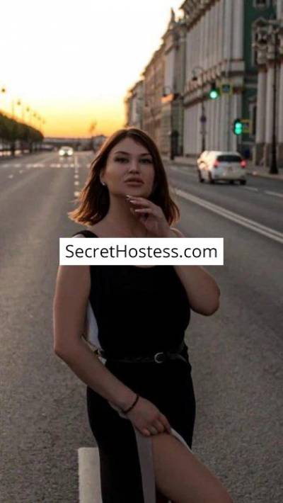 24 Year Old Caucasian Escort Dubai Brown Hair Green eyes - Image 7