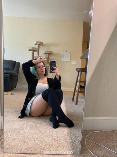 26 year old Escort in Iowa City IA Escort ready to meet up