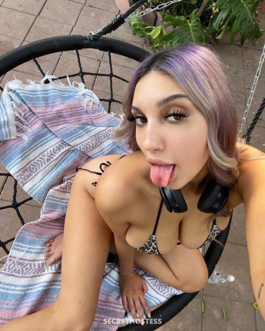 Maya 25Yrs Old Escort Size 5 167CM Tall Cedar Rapids IA Image - 5