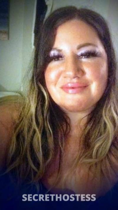 35 year old Escort in Bradenton FL ❤Buxom Brunette