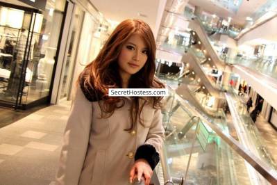 20 year old Asian Escort in London Yoko