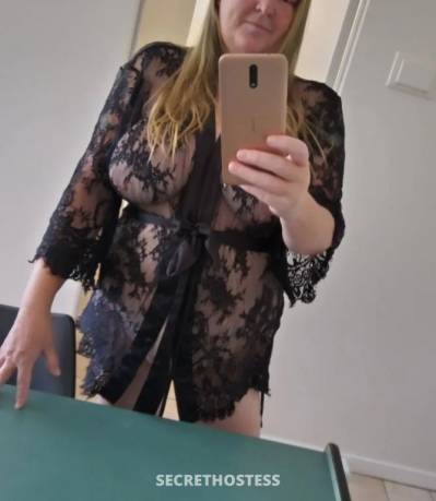 44Yrs Old Escort Cairns Image - 0