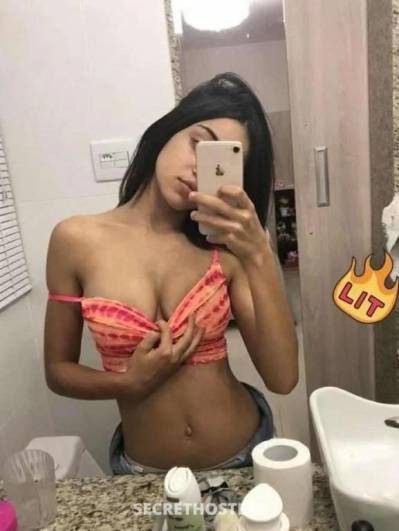 22Yrs Old Escort Size 6 Melbourne Image - 2