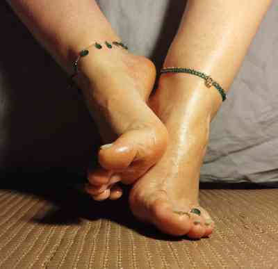 36 year old Polish Escort in Warsaw Looking for foot fetish in Warsaw