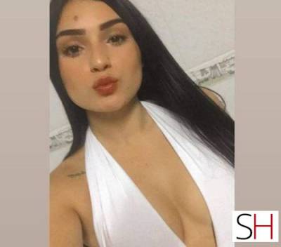 21 Year Old Mestizos Escort Balneario Camboriu - Image 1