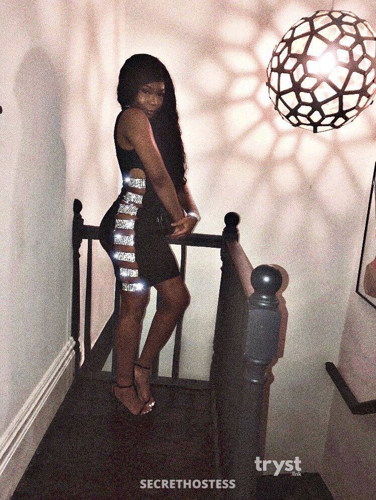 20Yrs Old Escort Size 6 153CM Tall New York City NY Image - 1