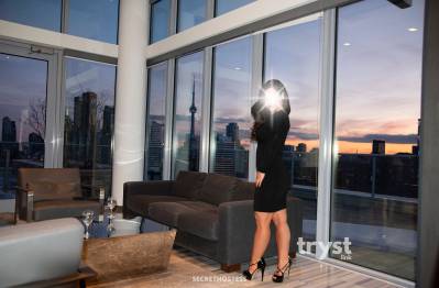 20Yrs Old Escort Size 8 154CM Tall Toronto Image - 5