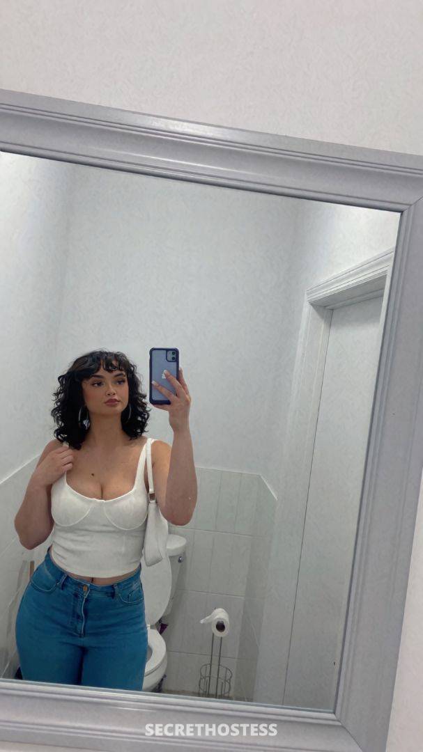 Alexis 24Yrs Old Escort Size 10 Chicago IL Image - 6
