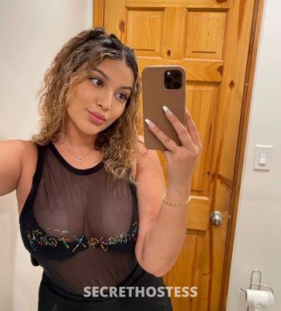 23 Year Old Latino Escort Chicago IL Blonde - Image 1