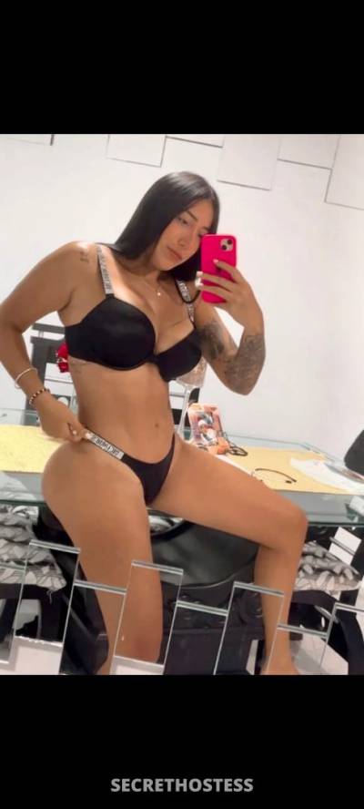 25 year old Venezuelan Escort in Chicago IL Hot Venezuelan I only accept ? cash WhatsApp xxxx-xxx-xxx