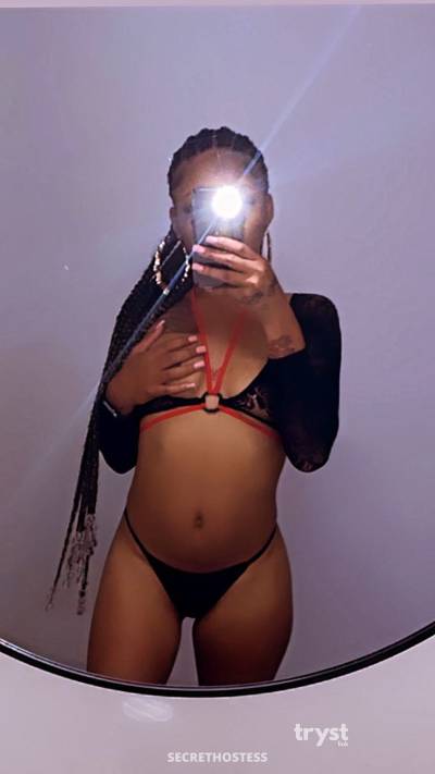 22 year old Asian Escort in Fresno CA London - a SLIP into your WETESTDREAM