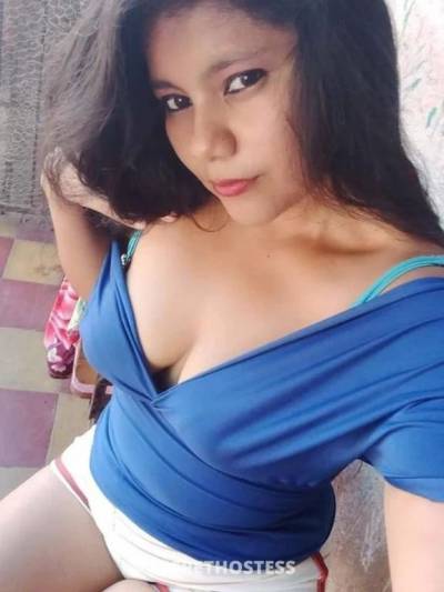 23 year old Indian Escort in Casula Sydney Indian babe with big boobs,first day,new touring here