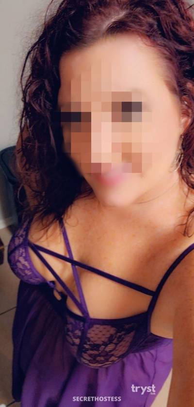 40 Year Old Caucasian Escort Tampa FL Redhead - Image 2