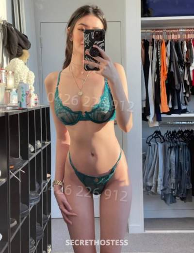 22 year old Escort in Brisbane Busty Curvy Naughty Bitch Want You Now ! Only ONE WEEK