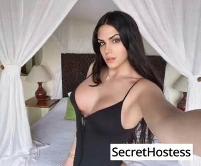 23 year old Escort in Riyadh Minall