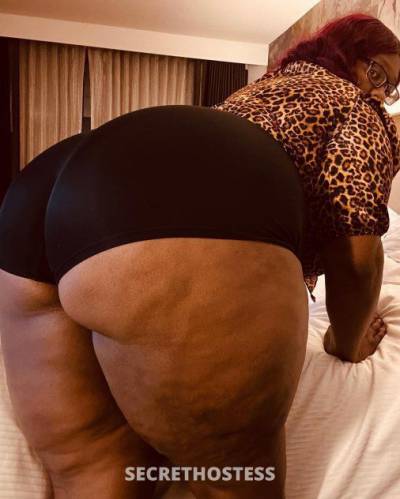 30 year old Escort in Fredericksburg VA Kinky Buxom Massage Companion
