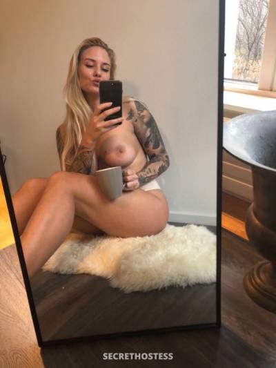 28 year old Escort in La Crosse WI Escort available for hook up