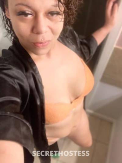 44Yrs Old Escort Seattle WA Image - 3