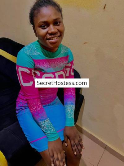 24 Year Old Ebony Escort Lagos Black Hair Black eyes - Image 3
