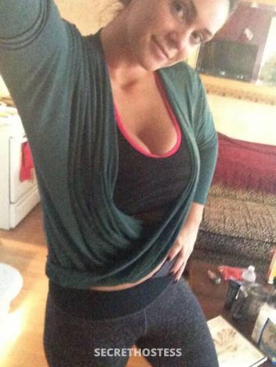 27 year old Escort in College Station TX I'm ready to do what i your gf or wife cant do i need 