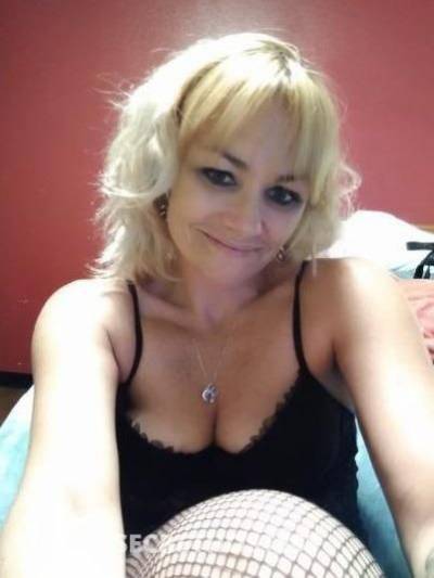 34Yrs Old Escort Minot ND Image - 4