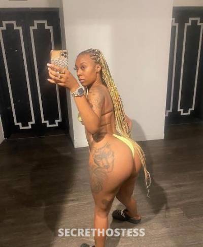 24 year old Escort in Rochester NY Hit me up now for facetime / duo shows and let me squirt for