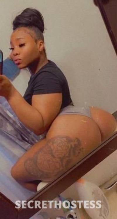 26 year old Escort in West Palm Beach FL Short chocolate goddess I will please all of your needs