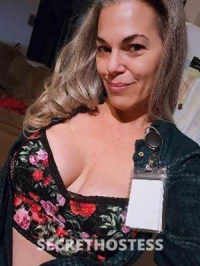 41Yrs Old Escort Salem OR Image - 6