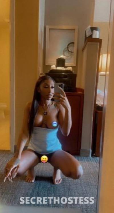 25 year old Escort in York PA sexxxii millie??? head doctor