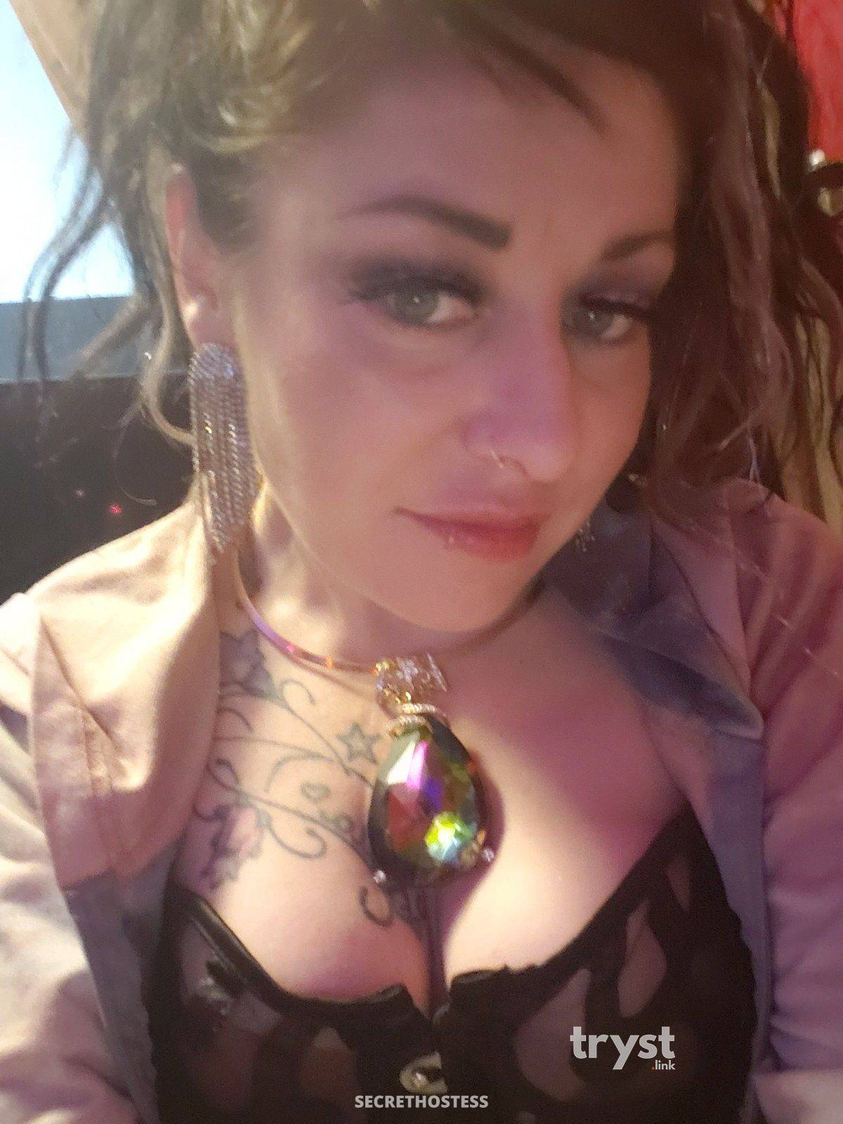 30Yrs Old Escort Size 8 154CM Tall Jersey City NJ Image - 2