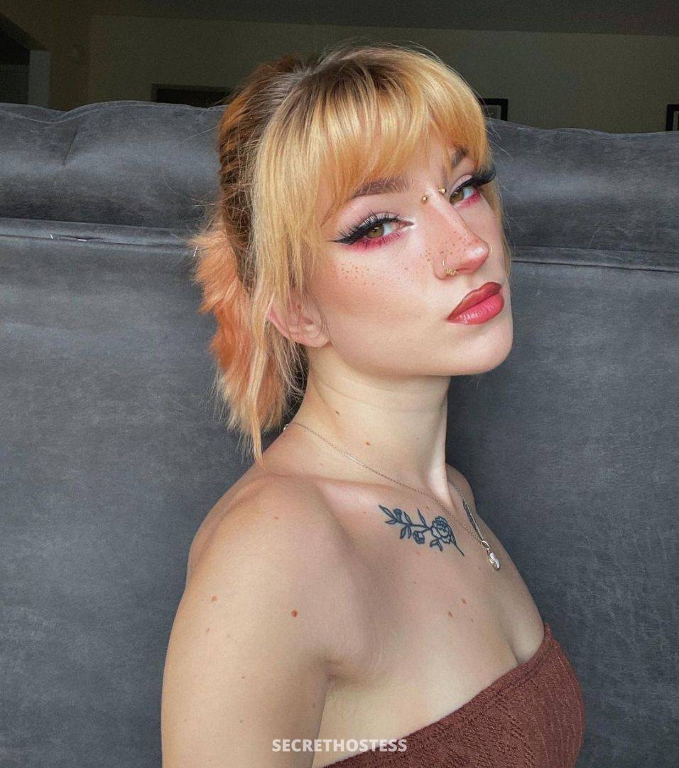 Emily Richards 23Yrs Old Escort Size 12 160CM Tall Fargo ND Image - 0