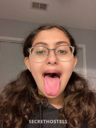 25 year old Escort in Odessa TX Clean pussy shaved ? doggy anal blowjob 69 treatment