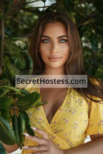 27 Year Old Russian Escort Phuket Brown Hair Blue eyes - Image 1