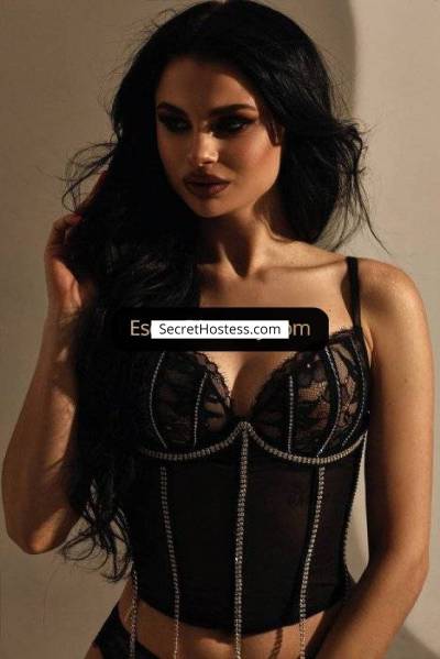 21 Year Old Caucasian Escort Warsaw Black Hair Black eyes - Image 3