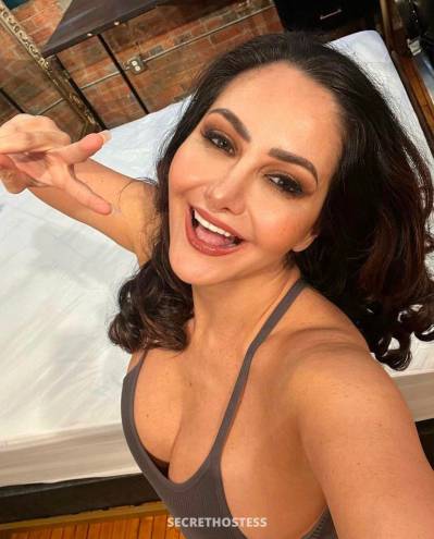 38 year old Escort in Sioux Falls SD Always Available for Fun