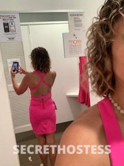 41Yrs Old Escort 162CM Tall Kansas City MO Image - 2