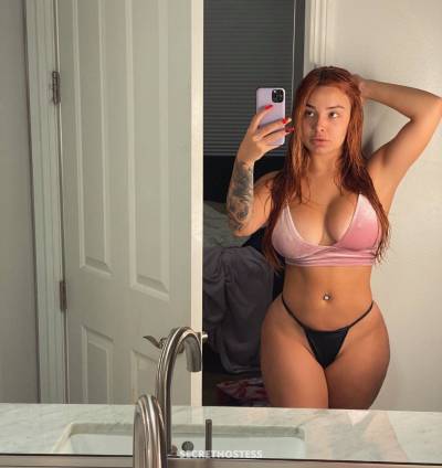 25 year old Asian Escort in Mankato MN Sex And Pizza
