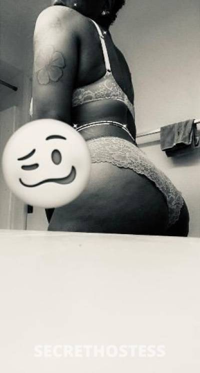 29 year old Escort in Bakersfield CA SUPER WET Throat Baby