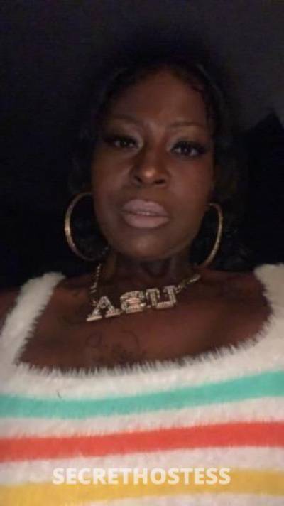 Gucci 31Yrs Old Escort 175CM Tall Yakima WA Image - 1