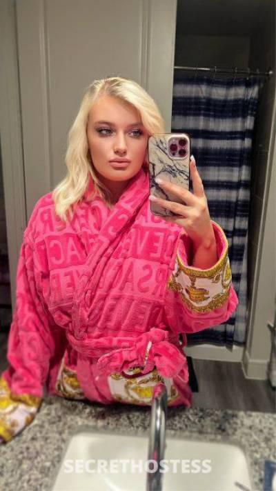 22 year old Escort in Detroit MI Sophisticated Luxury Blonde