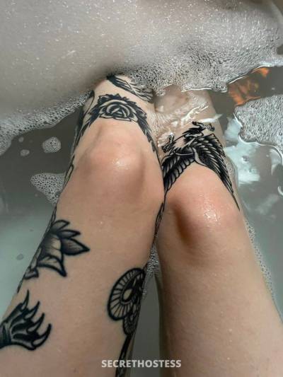 Alane Dok 26Yrs Old Escort Size 4 Big Island HI Image - 1