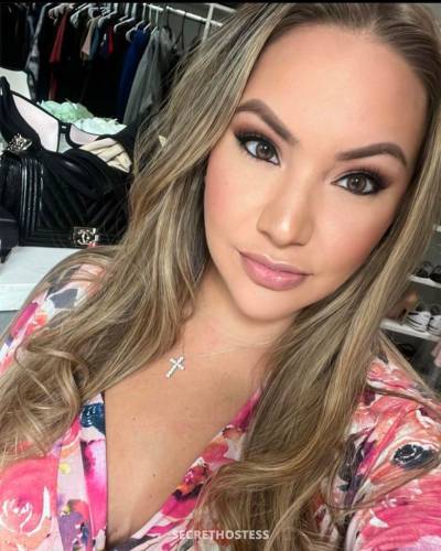 36 year old Escort in Big Island HI Dinner ? night out, bills on me...?am not a prostitute